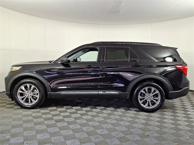 2022 Ford Explorer XLT photo 4