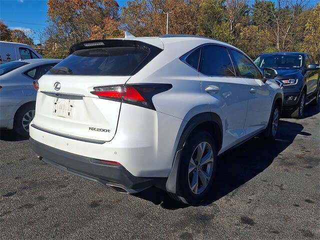 2017 Lexus NX 200t F SPORT photo 4