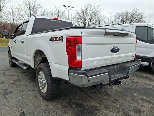 2017 Ford F-250 photo 4