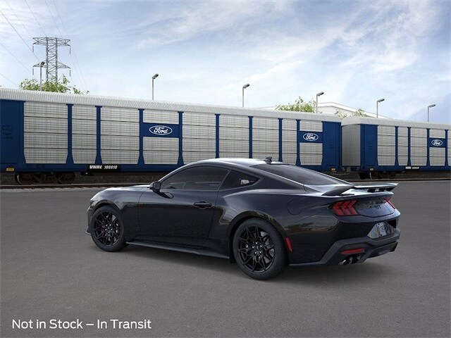 2025 Ford Mustang GT Premium photo 4