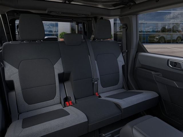 2025 Ford Bronco 4-Door Base - Photo 11