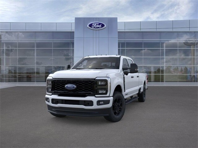 2026 Ford F-350 XL photo 2