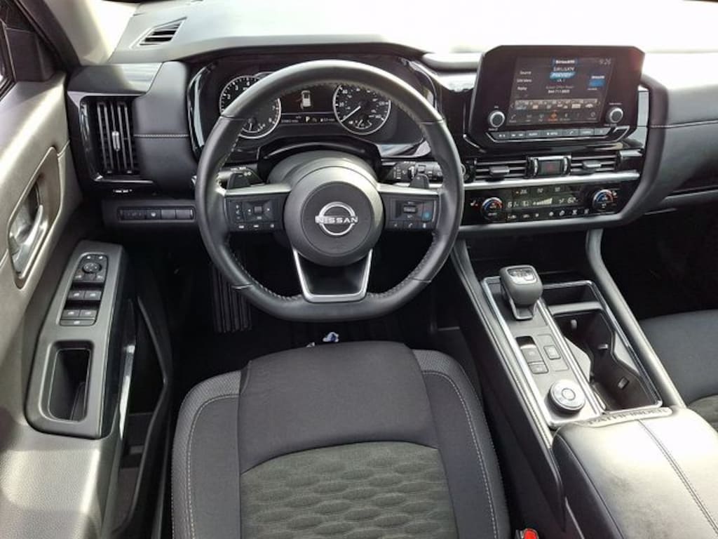 Used 2024 Nissan Pathfinder SV SUV
