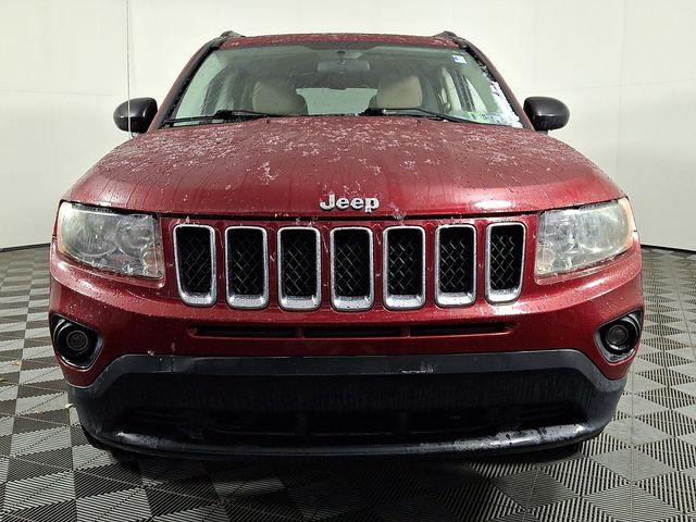 2012 Jeep Compass Latitude photo 4