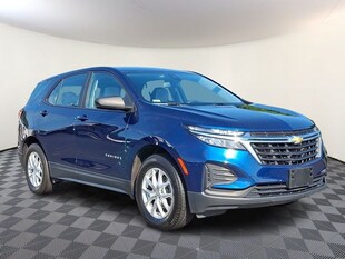 2022 Chevrolet Equinox LS SUV