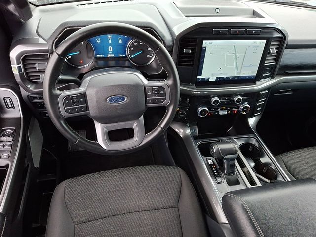 2023 Ford F-150 XLT photo 2
