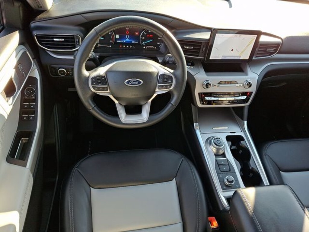 Used 2023 Ford Explorer XLT SUV