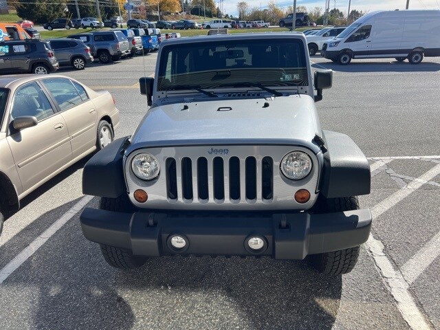 2013 Jeep Wrangler Sport photo 2