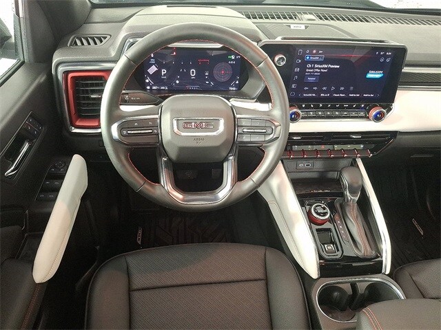 2024 Gmc Canyon AT4X photo 2