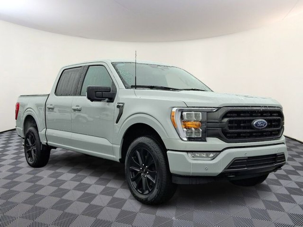 Used 2023 Ford F-150 XLT Truck SuperCrew Cab