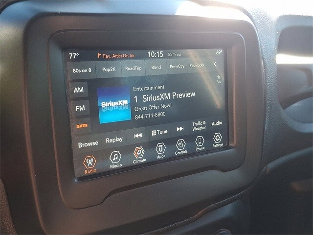 2019 Jeep Renegade Latitude photo 3