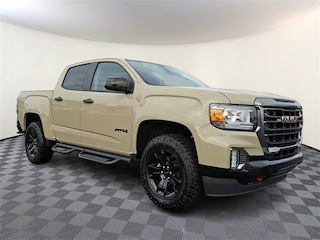 2022 GMC Canyon AT4 w/Leather Truck Crew Cab