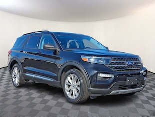 2023 Ford Explorer XLT SUV