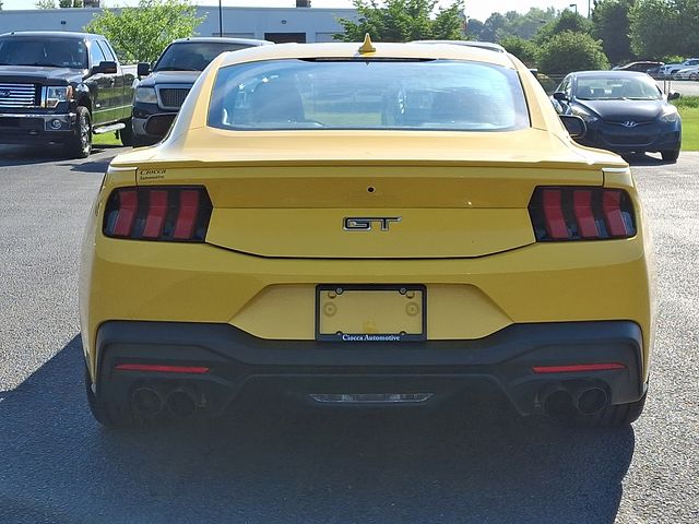 2024 Ford Mustang GT Premium - Photo 8