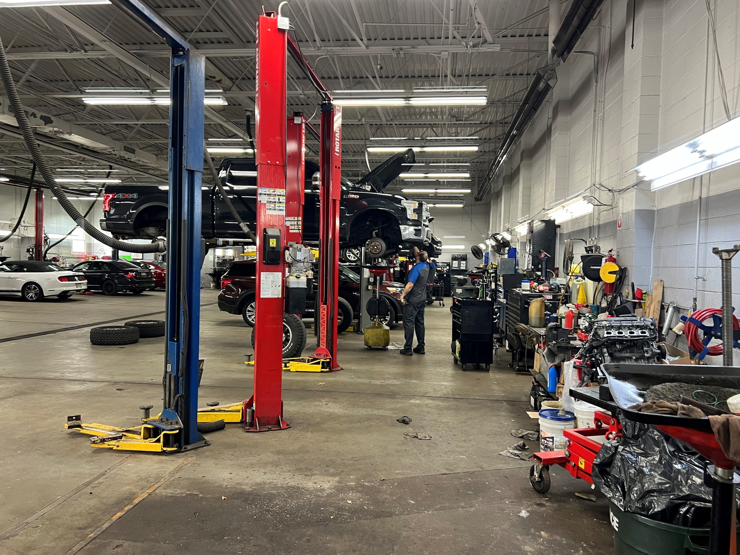 Ford Service Center in Red Lion, PA