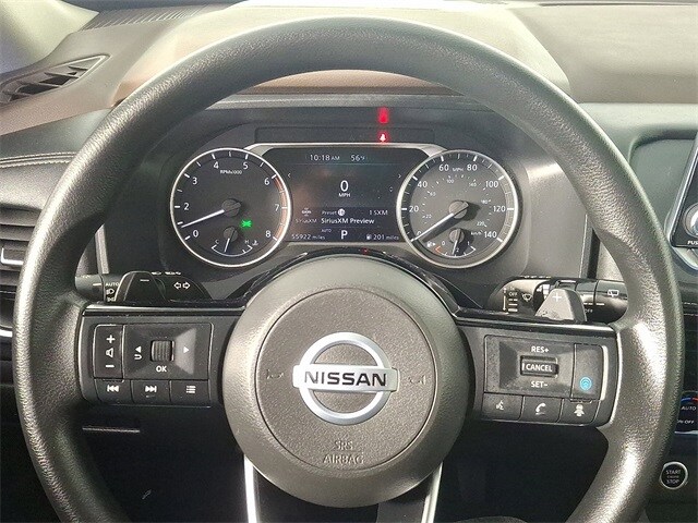 2021 Nissan Rogue SV photo 2