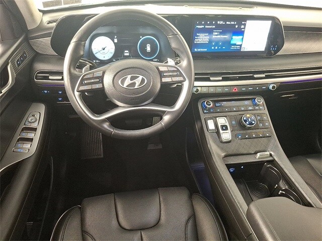 2024 Hyundai Palisade Limited photo 2