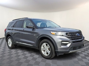 2022 Ford Explorer XLT SUV