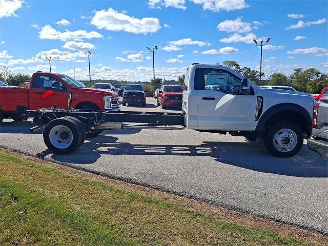 2024 Ford F-450 XL photo 3