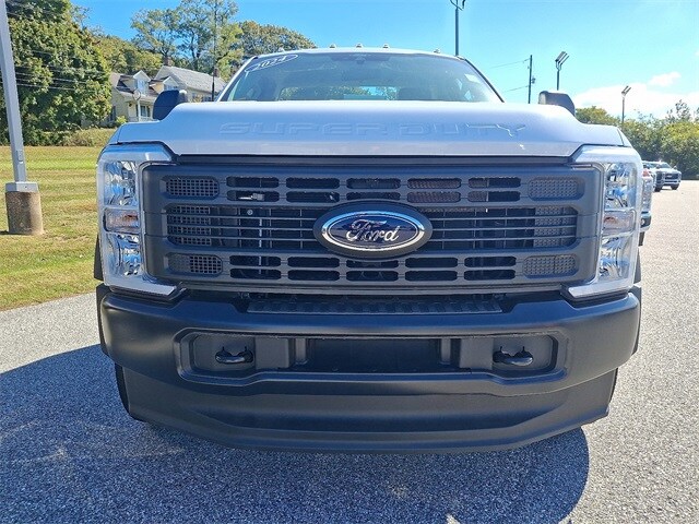 2024 Ford F-450 XL photo 2