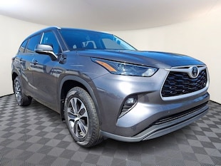 2023 Toyota Highlander XLE SUV