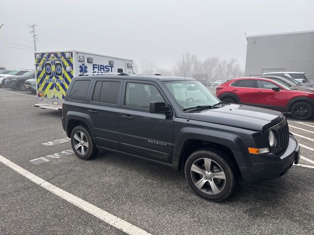 2016 Jeep Patriot High Altitude photo 3