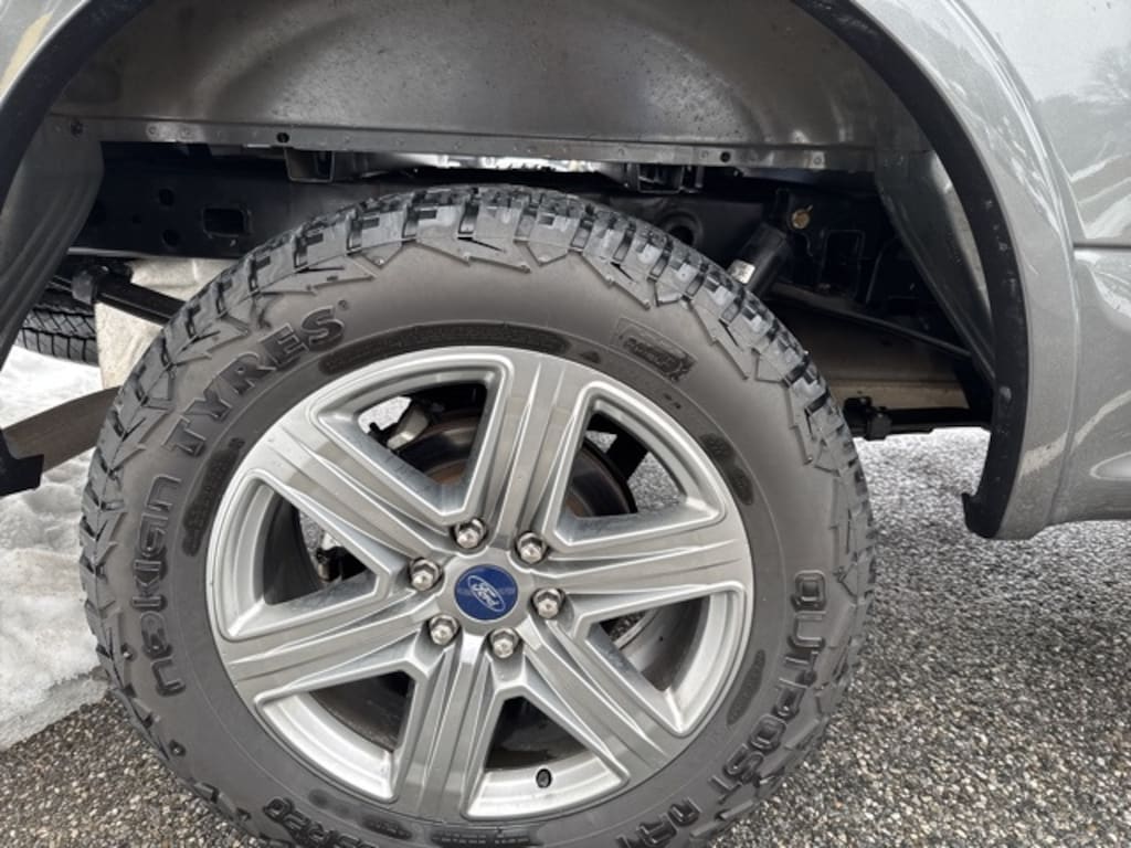 Used 2019 Ford F-150 XLT Truck SuperCrew Cab