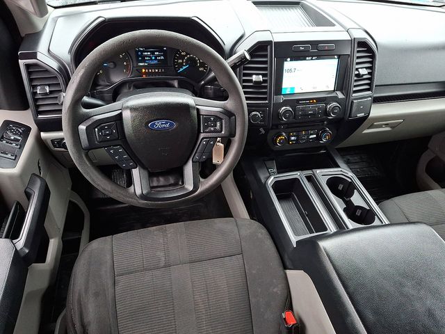 2017 Ford F-150 XL photo 2