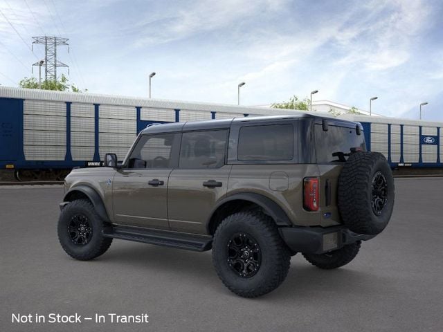 2026 Ford Bronco Outer Banks photo 4