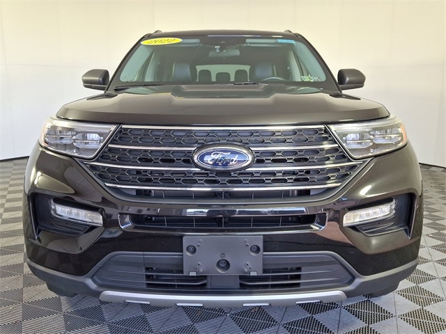 Used 2022 Ford Explorer XLT with VIN 1FMSK8DH9NGA17889 for sale in Red Lion, PA
