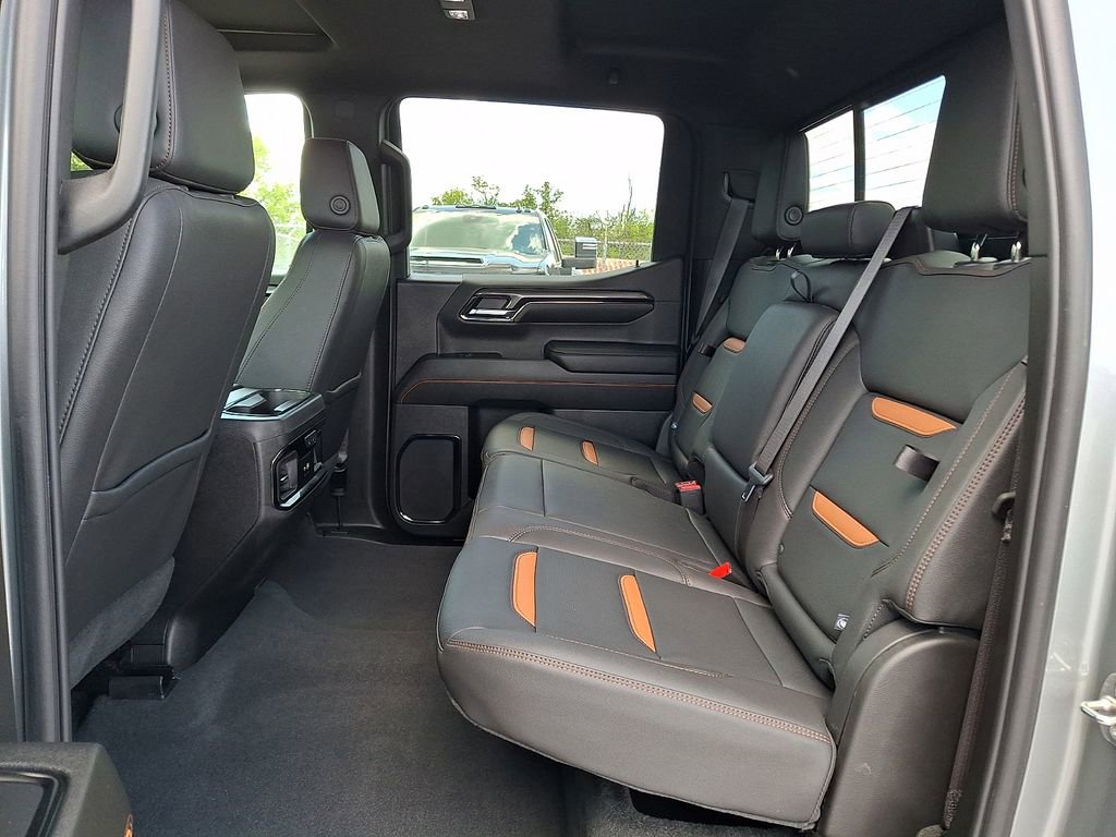 2024 GMC Sierra 1500 AT4 - Photo 13