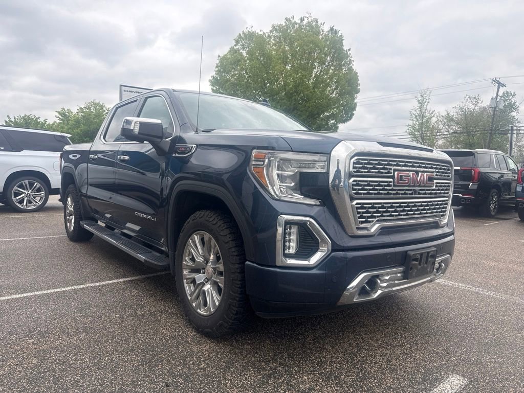 2020 GMC Sierra 4WD Crew Cab Short Box Denali's photo