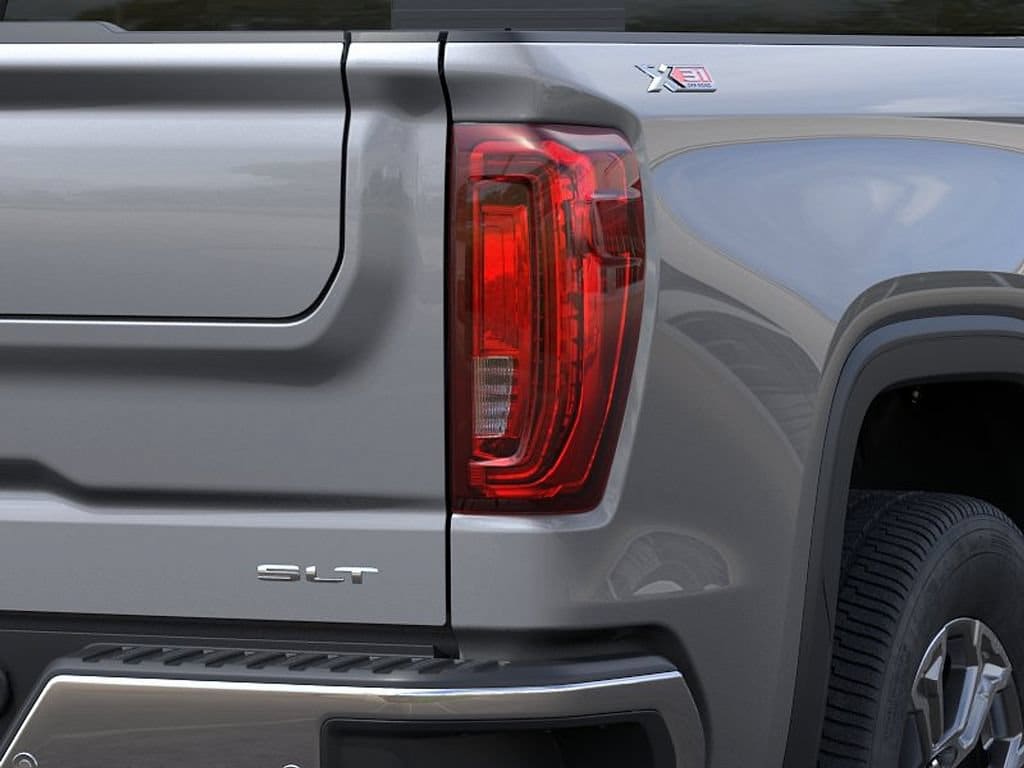 2026 GMC Sierra 1500 SLT - Photo 10