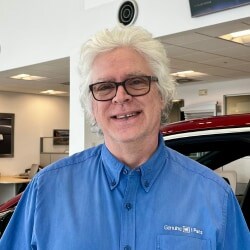 Staff member Jeffrey Springer from ID_8151de