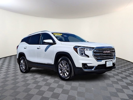2024 GMC Terrain SLT SUV