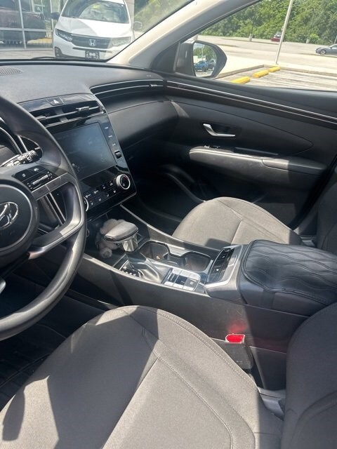 2022 Hyundai Tucson SEL photo 2