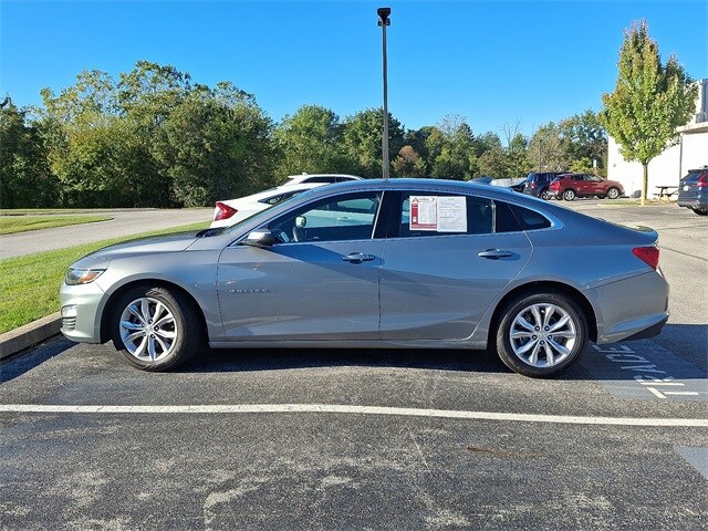 2023 Chevrolet Malibu 1LT photo 4