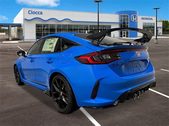 2025 Honda Civic Type R Hatchback photo 3