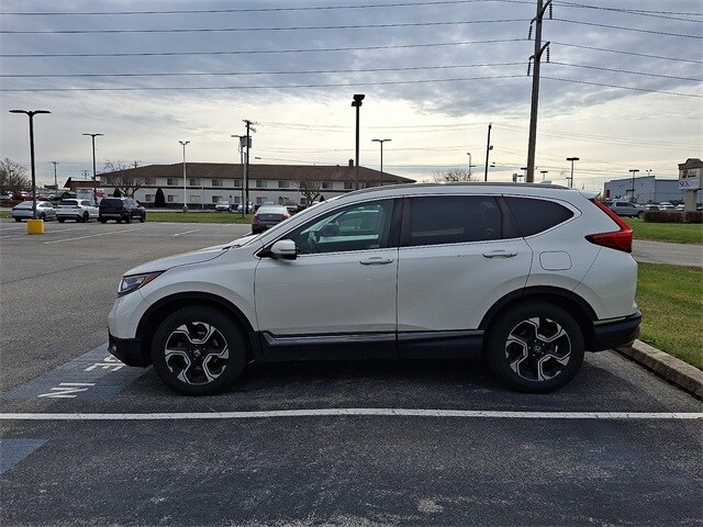 2018 Honda CR-V Touring photo 4