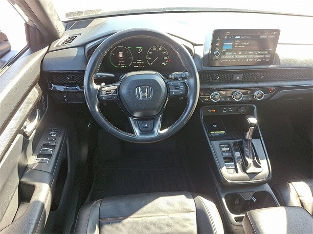 2023 Honda CR-V Hybrid Sport Touring photo 2