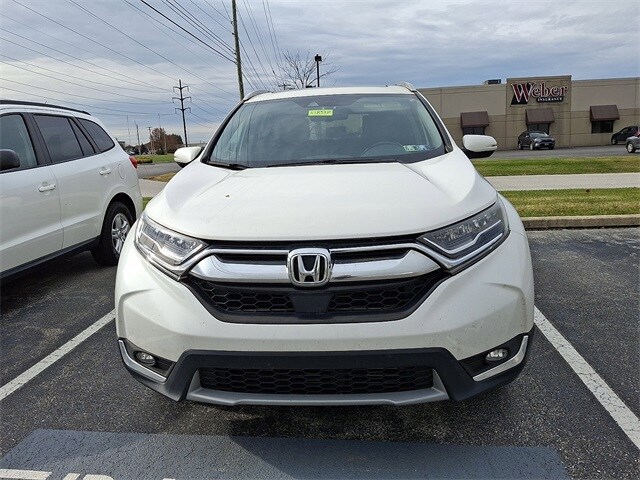 2018 Honda CR-V Touring photo 2