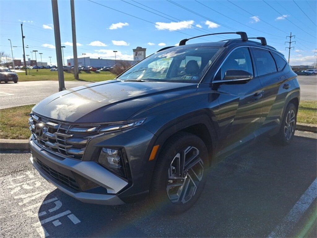 Used 2025 Hyundai Tucson Hybrid Limited SUV