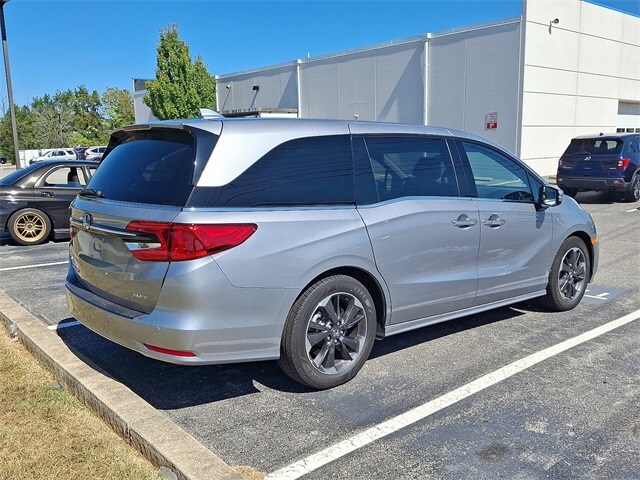 2024 Honda Odyssey Elite photo 4