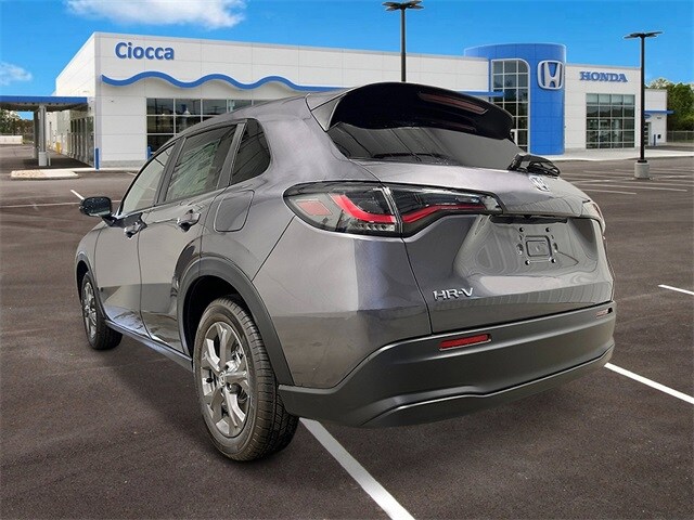 2026 Honda HR-V LX photo 3