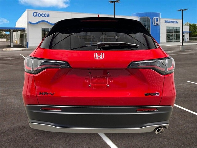 2026 Honda HR-V Sport photo 4