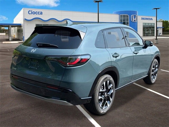 2026 Honda HR-V EX-L photo 4