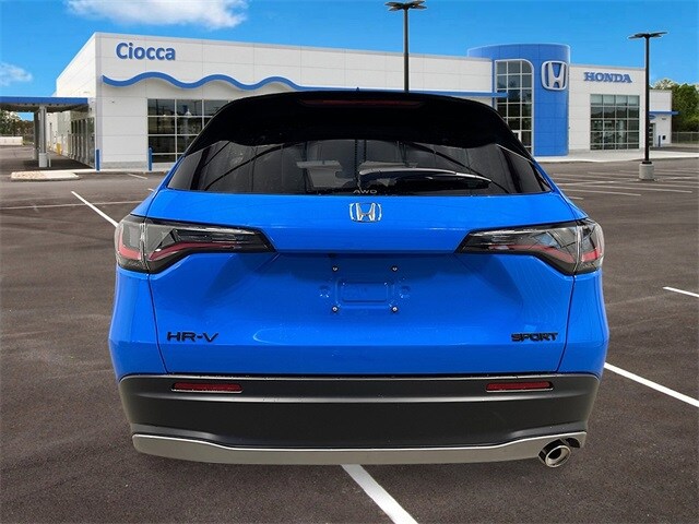 2026 Honda HR-V Sport photo 4