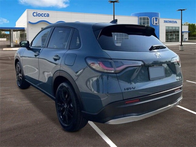 2026 Honda HR-V Sport photo 3