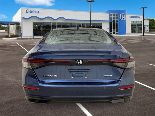 2025 Honda Accord Hybrid EX-L photo 4