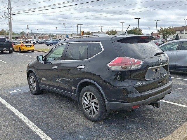 2014 Nissan Rogue SL photo 4